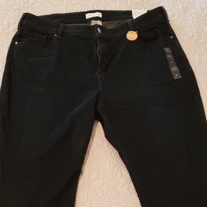 Perfect dark blue pedal pushers!